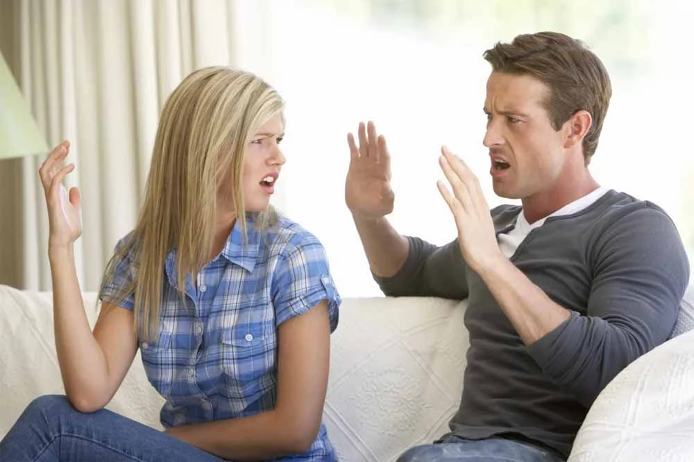 Неумение слушать и понимать другого человека: как это влияет на отношения